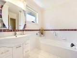 https://images.listonce.com.au/custom/160x/listings/4-aston-court-burwood-east-vic-3151/629/01743629_img_05.jpg?b5CNDqXMjX8
