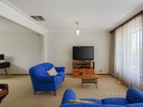 https://images.listonce.com.au/custom/160x/listings/4-atkins-avenue-watsonia-north-vic-3087/010/00979010_img_05.jpg?PzRHI7tHvZo