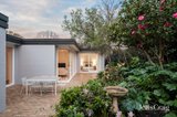 https://images.listonce.com.au/custom/160x/listings/4-beaconsfield-road-hawthorn-east-vic-3123/084/01810084_img_14.jpg?qB7-t9ljDYs