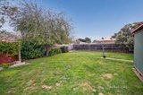 https://images.listonce.com.au/custom/160x/listings/4-bedggood-court-sebastopol-vic-3356/164/01516164_img_07.jpg?51W07A_6yNY