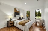 https://images.listonce.com.au/custom/160x/listings/4-beresford-close-doncaster-east-vic-3109/007/01972007_img_07.jpg?Bez3wb7TqUU
