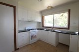 https://images.listonce.com.au/custom/160x/listings/4-berry-court-lilydale-vic-3140/582/01621582_img_05.jpg?gmXUaMZ5Q00