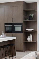 https://images.listonce.com.au/custom/160x/listings/4-bettina-street-burwood-east-vic-3151/365/01809365_img_06.jpg?P7roLfH4t_8