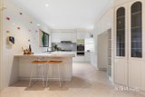 https://images.listonce.com.au/custom/160x/listings/4-blackbird-rise-avondale-heights-vic-3034/409/01956409_img_20.jpg?oQ2DJ-r5AVY