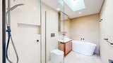 https://images.listonce.com.au/custom/160x/listings/4-cameron-street-richmond-vic-3121/691/01893691_img_10.jpg?beMpkXnWIlY