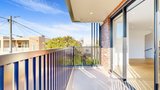 https://images.listonce.com.au/custom/160x/listings/4-cameron-street-richmond-vic-3121/691/01893691_img_12.jpg?iN5egiTMOhs