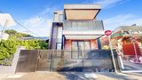 https://images.listonce.com.au/custom/160x/listings/4-cameron-street-richmond-vic-3121/691/01893691_img_13.jpg?aAfkTNrsNTk