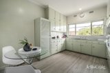 https://images.listonce.com.au/custom/160x/listings/4-caravan-street-balwyn-vic-3103/167/01782167_img_04.jpg?kuOuvzVujAE