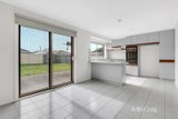 https://images.listonce.com.au/custom/160x/listings/4-carling-court-altona-meadows-vic-3028/900/01948900_img_06.jpg?IWclgRIgXbU
