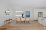 https://images.listonce.com.au/custom/160x/listings/4-carlton-street-mckinnon-vic-3204/582/01048582_img_04.jpg?5hPvbBhWEFU