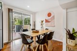 https://images.listonce.com.au/custom/160x/listings/4-carlyle-street-croydon-vic-3136/334/01141334_img_04.jpg?uKU0bgAanPY