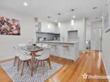 https://images.listonce.com.au/custom/160x/listings/4-caroline-street-kilsyth-vic-3137/023/01526023_img_03.jpg?-Dt1X9wu2Vo