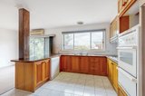 https://images.listonce.com.au/custom/160x/listings/4-carolyn-court-keilor-park-vic-3042/844/01641844_img_06.jpg?bbXFvHM0Ay4