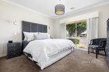 https://images.listonce.com.au/custom/160x/listings/4-castlebar-close-invermay-park-vic-3350/245/01333245_img_04.jpg?QJPfX2yrWgU