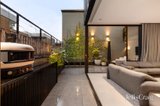 https://images.listonce.com.au/custom/160x/listings/4-chatsworth-road-prahran-vic-3181/594/01908594_img_21.jpg?GkTQltMXDAM