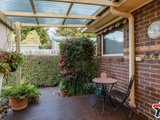 https://images.listonce.com.au/custom/160x/listings/4-chaucer-street-mooroolbark-vic-3138/345/01526345_img_11.jpg?hu9kXGcIPi4