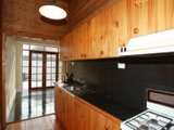 https://images.listonce.com.au/custom/160x/listings/4-cliff-street-brunswick-vic-3056/253/01632253_img_03.jpg?vdtvhSpV1wA