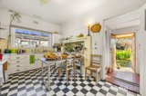 https://images.listonce.com.au/custom/160x/listings/4-como-street-alphington-vic-3078/719/01927719_img_05.jpg?p3HOGXdG670
