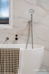 https://images.listonce.com.au/custom/160x/listings/4-considine-court-bayswater-north-vic-3153/676/01746676_img_09.jpg?PrcgEfgCqHM
