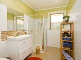 https://images.listonce.com.au/custom/160x/listings/4-cooma-court-north-geelong-vic-3215/093/01699093_img_06.jpg?JFRhZDOFhBM