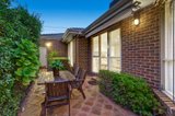 https://images.listonce.com.au/custom/160x/listings/4-corhampton-road-balwyn-north-vic-3104/946/00192946_img_07.jpg?PEHoF9Lr5-0