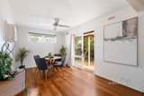 https://images.listonce.com.au/custom/160x/listings/4-cowley-court-mooroolbark-vic-3138/382/01608382_img_04.jpg?m8VdVOcCCSY