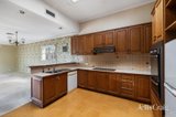https://images.listonce.com.au/custom/160x/listings/4-cradley-avenue-kew-vic-3101/399/01811399_img_06.jpg?HBmBhXzH_dk