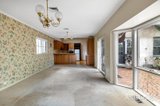 https://images.listonce.com.au/custom/160x/listings/4-cradley-avenue-kew-vic-3101/399/01811399_img_07.jpg?Zl13sWsvxro