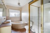 https://images.listonce.com.au/custom/160x/listings/4-cradley-avenue-kew-vic-3101/399/01811399_img_08.jpg?XJrBR0QOPNc
