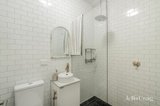https://images.listonce.com.au/custom/160x/listings/4-crimson-avenue-blackburn-south-vic-3130/042/01740042_img_08.jpg?YbTZzqoXbeY