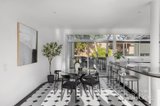https://images.listonce.com.au/custom/160x/listings/4-crowe-court-eltham-vic-3095/545/01981545_img_06.jpg?HHKm0Vg25Xc