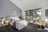 https://images.listonce.com.au/custom/160x/listings/4-crowe-court-eltham-vic-3095/545/01981545_img_12.jpg?ZmimoM3QEbc