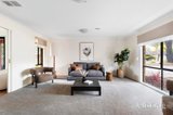 https://images.listonce.com.au/custom/160x/listings/4-curlew-court-yallambie-vic-3085/193/01986193_img_02.jpg?-l0_WmofTXs