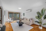 https://images.listonce.com.au/custom/160x/listings/4-darling-court-hampton-park-vic-3976/344/01737344_img_03.jpg?d5s6wiwezjY