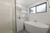 https://images.listonce.com.au/custom/160x/listings/4-darren-rise-doncaster-east-vic-3109/827/00838827_img_08.jpg?JM77Q8wMRQE