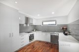 https://images.listonce.com.au/custom/160x/listings/4-dashing-road-craigieburn-vic-3064/188/01129188_img_04.jpg?a3puaLcgbFg