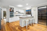 https://images.listonce.com.au/custom/160x/listings/4-devenport-court-altona-meadows-vic-3028/659/01351659_img_03.jpg?VzovH4_lH5s