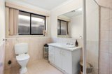 https://images.listonce.com.au/custom/160x/listings/4-devenport-court-altona-meadows-vic-3028/659/01351659_img_11.jpg?m06KF0OOT-s