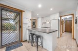 https://images.listonce.com.au/custom/160x/listings/4-dianne-court-canadian-vic-3350/564/01900564_img_06.jpg?ExTQf3kM4EE
