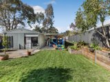 https://images.listonce.com.au/custom/160x/listings/4-dick-street-castlemaine-vic-3450/105/00951105_img_09.jpg?MiSgr7VtJDA