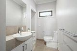 https://images.listonce.com.au/custom/160x/listings/4-dylan-close-lilydale-vic-3140/022/01640022_img_13.jpg?Mqg4QcmmE4w