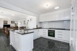 https://images.listonce.com.au/custom/160x/listings/4-eleanor-drive-campbells-creek-vic-3451/907/00719907_img_02.jpg?TylUswXus6E