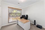 https://images.listonce.com.au/custom/160x/listings/4-evergreen-view-eltham-north-vic-3095/296/01622296_img_08.jpg?wCdca-jeBck