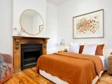 https://images.listonce.com.au/custom/160x/listings/4-faussett-street-albert-park-vic-3206/142/01090142_img_05.jpg?VZbTGR0erU8