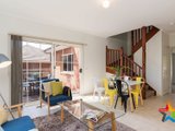 https://images.listonce.com.au/custom/160x/listings/4-fergerson-road-kilsyth-vic-3137/633/01524633_img_04.jpg?Q52-Re2m1VY