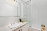 https://images.listonce.com.au/custom/160x/listings/4-flora-court-ringwood-vic-3134/978/01889978_img_12.jpg?u4K7NmhZGdc