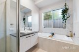 https://images.listonce.com.au/custom/160x/listings/4-florence-street-mount-martha-vic-3934/456/01858456_img_10.jpg?NtsNMRc0O9A
