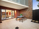 https://images.listonce.com.au/custom/160x/listings/4-frangipani-court-port-melbourne-vic-3207/934/01731934_img_06.jpg?PIvajwT9eJg