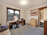 https://images.listonce.com.au/custom/160x/listings/4-gairns-court-croydon-vic-3136/855/00620855_img_08.jpg?hV-1TGH4Kk8