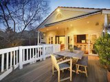 https://images.listonce.com.au/custom/160x/listings/4-george-street-mont-albert-vic-3127/660/01684660_img_09.jpg?kfyigjrPHr4
